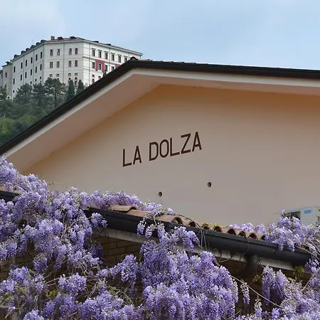 La Dolza ファームステイ *